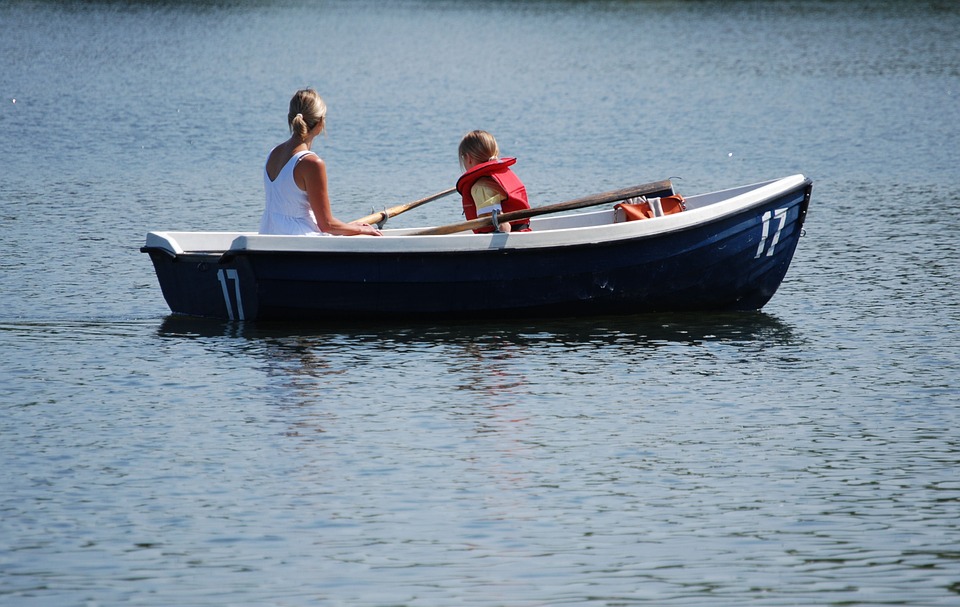 10 Fun Things to do at the Lake this Summer
